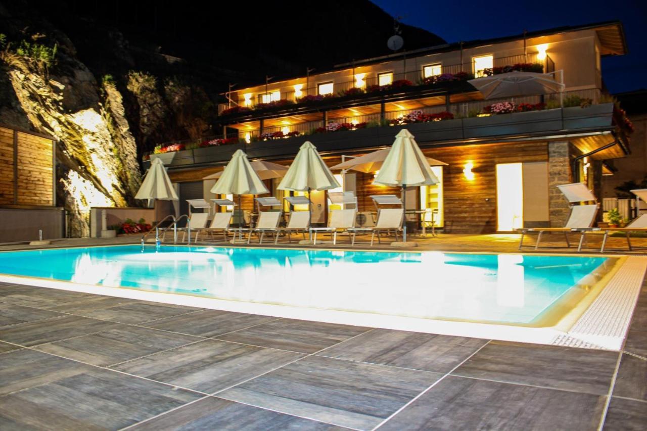Dascio Emotion Ferienwohnung Mit Terrasse Am See Экстерьер фото