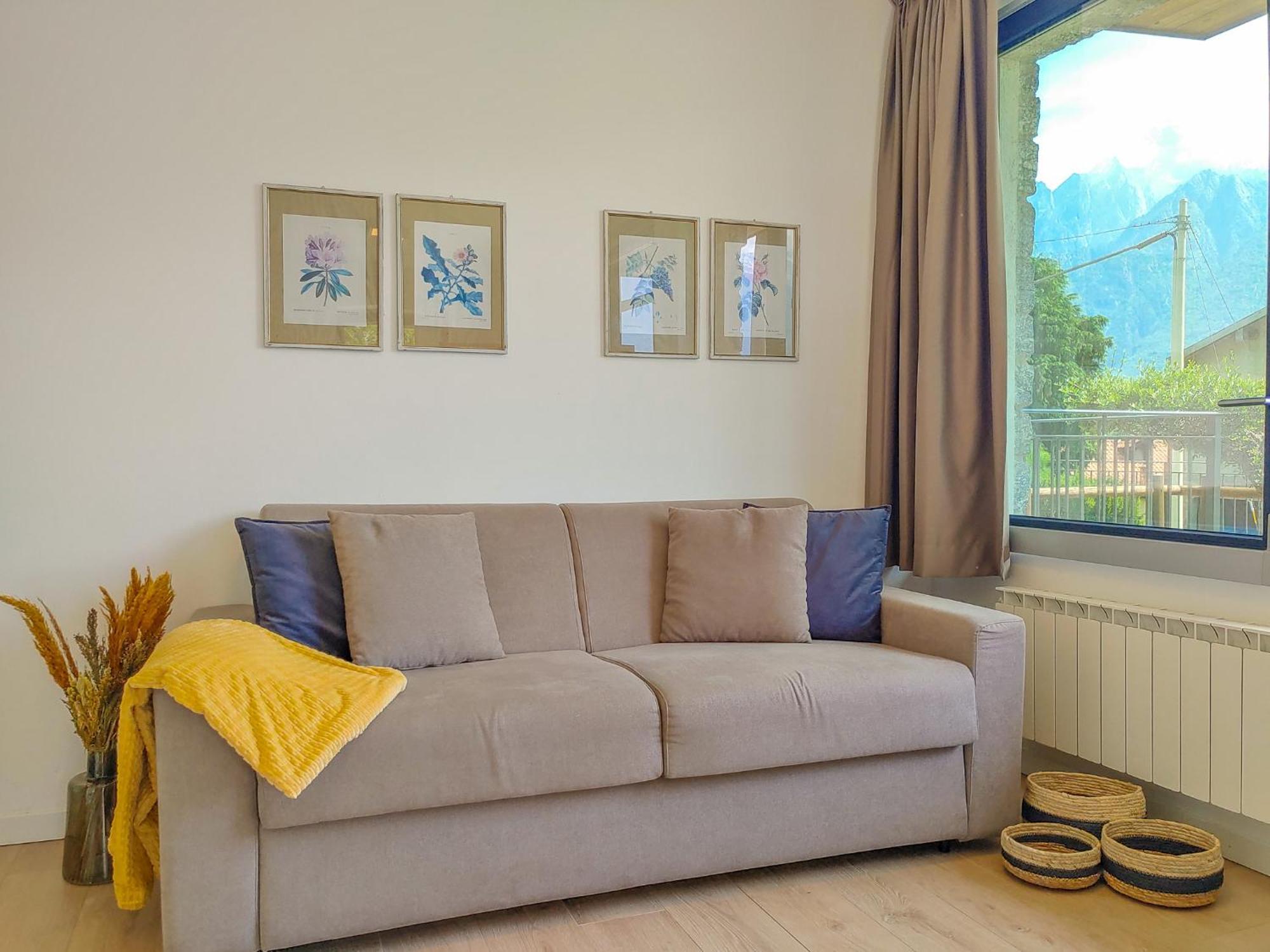 Dascio Emotion Ferienwohnung Mit Terrasse Am See Экстерьер фото